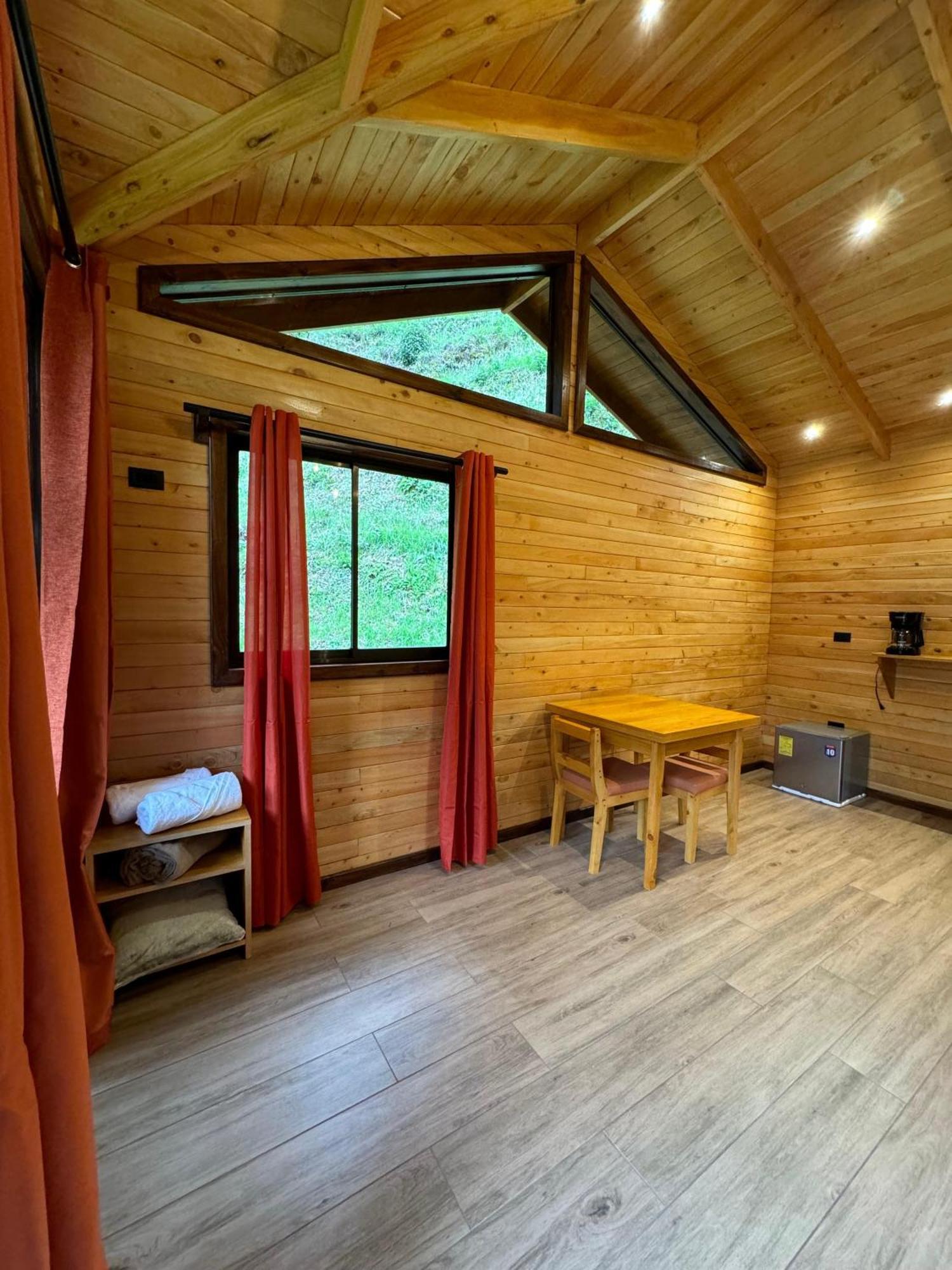 Entre Arboles Lodge San Gerardo de Dota Eksteriør billede