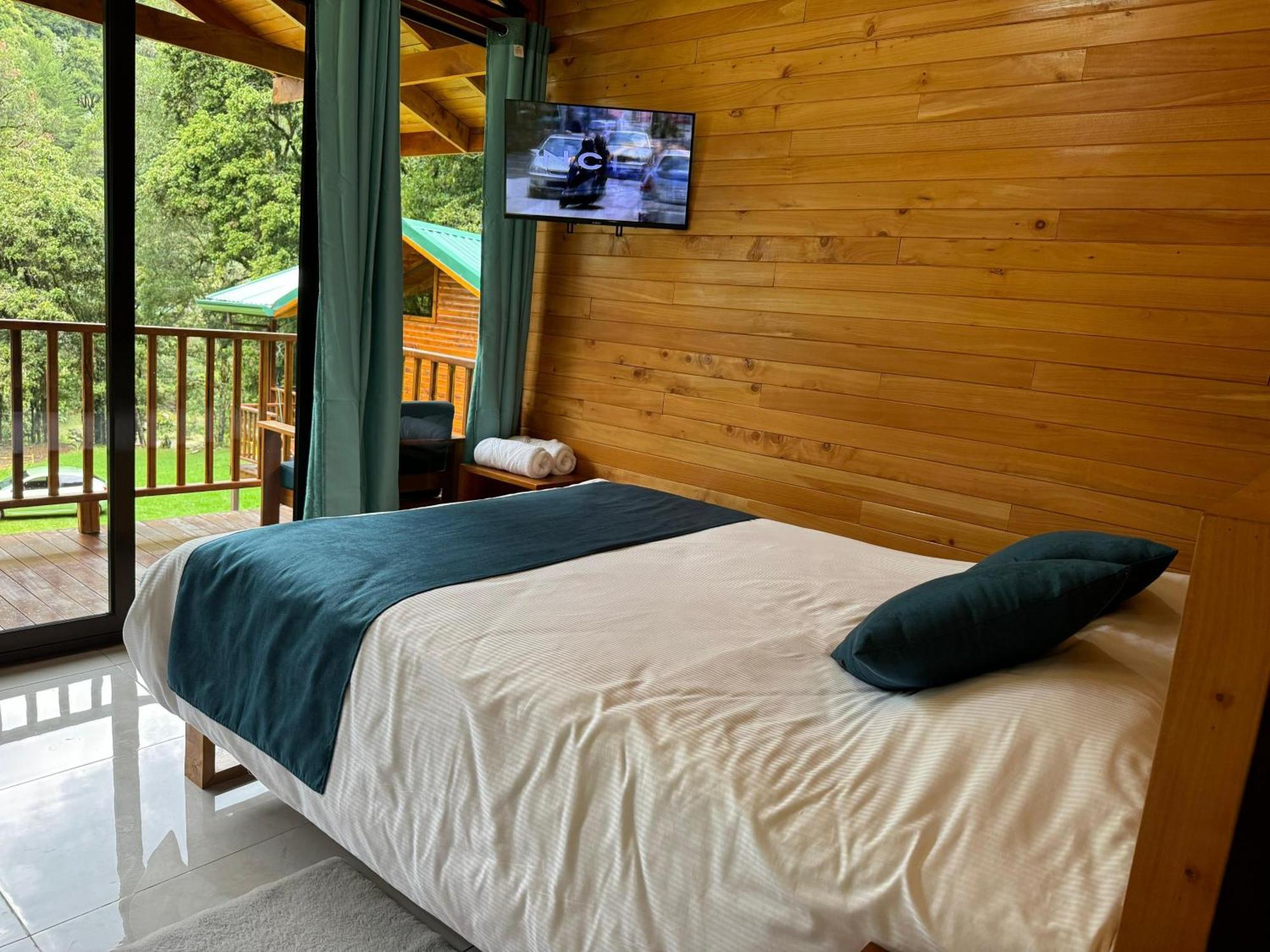 Entre Arboles Lodge San Gerardo de Dota Eksteriør billede